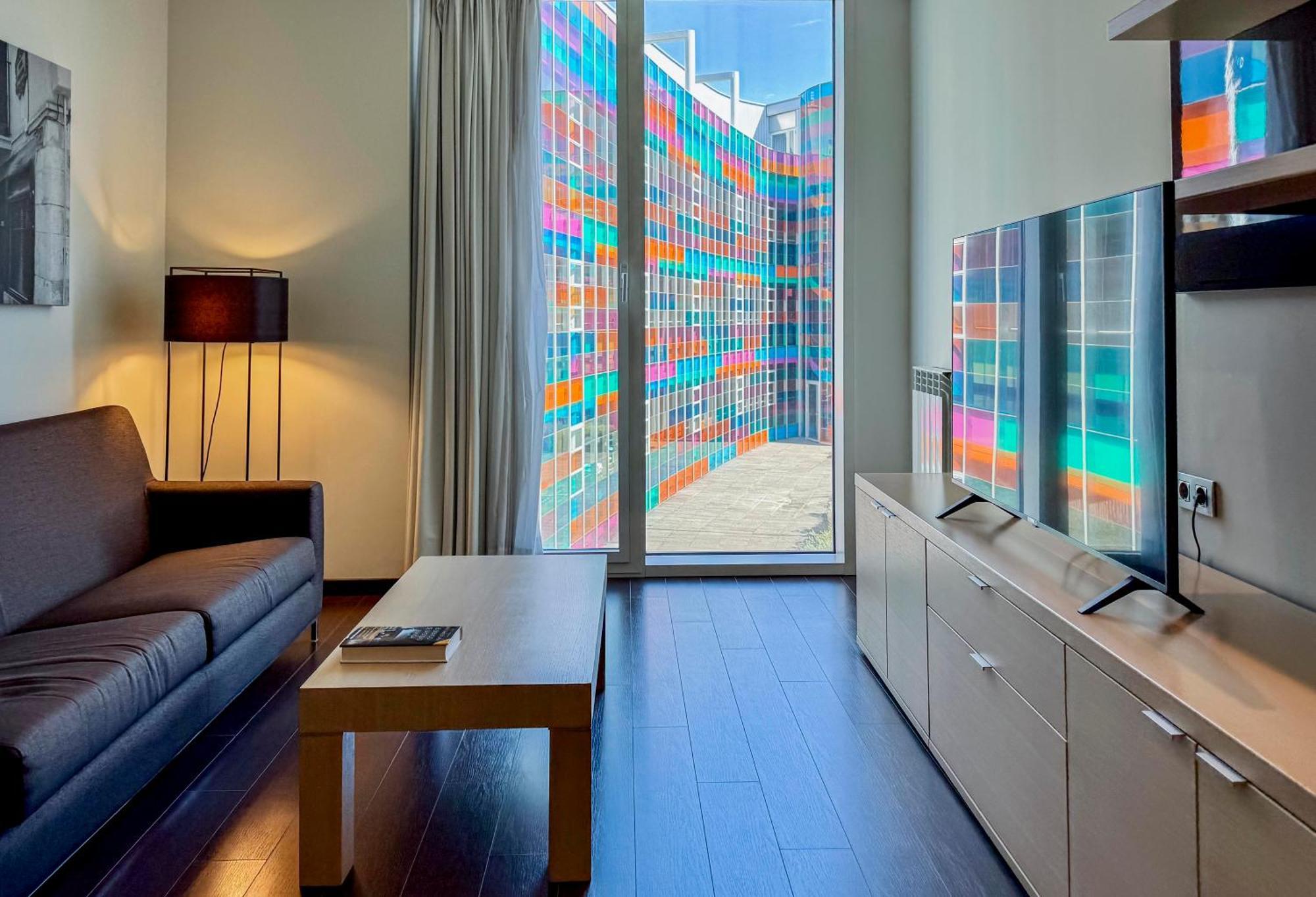 Hotel Jardines De Uleta Suites Vitoria-Gasteiz Esterno foto