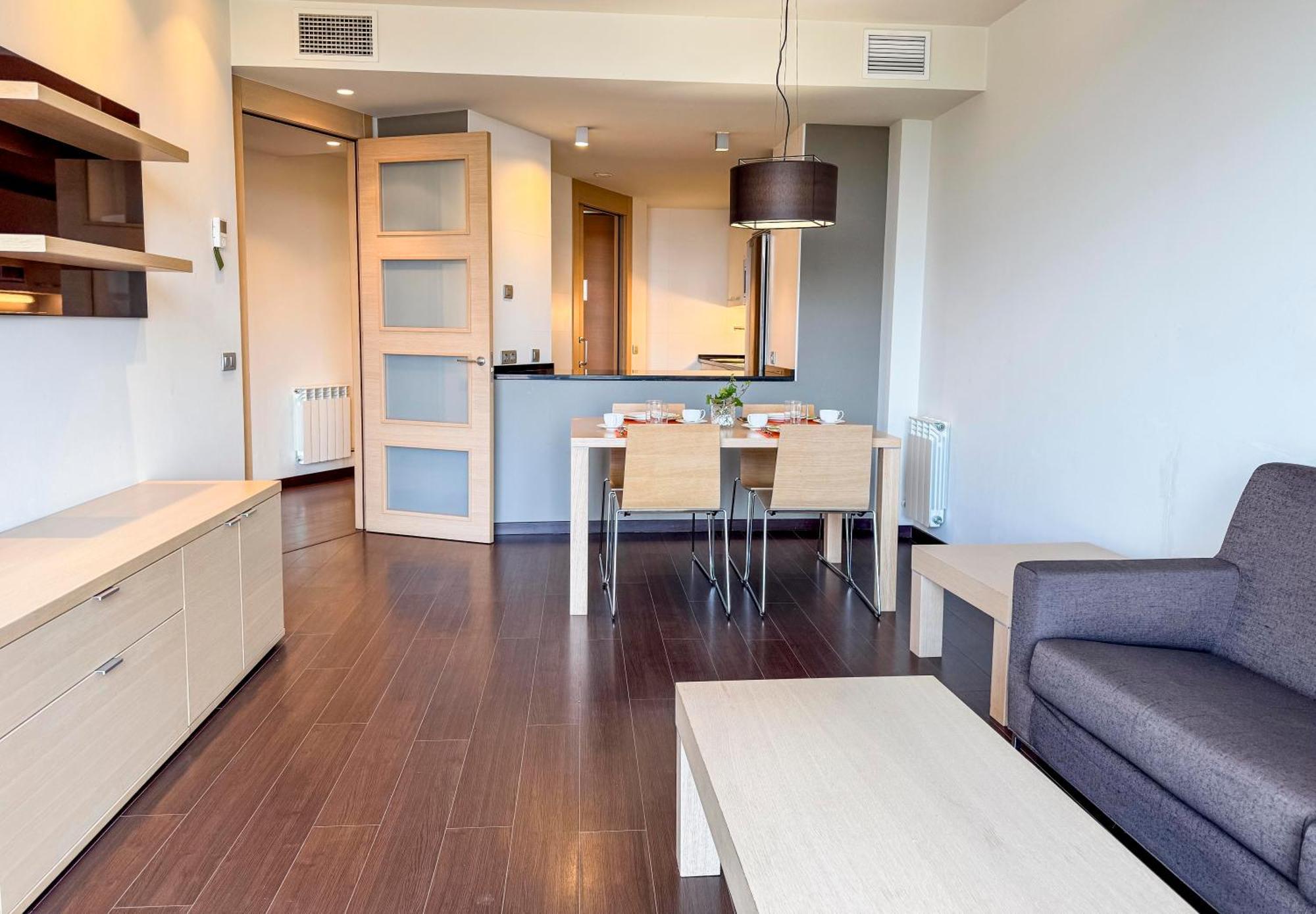 Hotel Jardines De Uleta Suites Vitoria-Gasteiz Esterno foto
